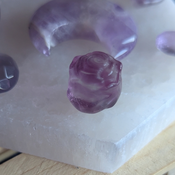 ☪️✨ Ultimate Tranquil Crown Plate ☮️ Heady Third Eye healing Gemstone Crystals - Picture 6 of 11